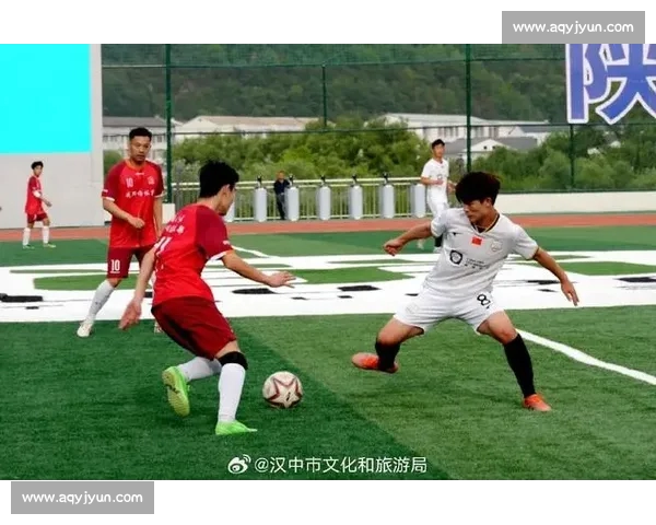 激情汇聚体育迷,共享赛场精彩与互动体验 激情汇聚体育迷,共享赛场精彩与互动体验